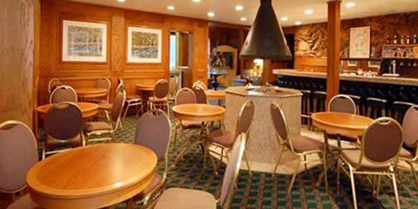 Quality Inn and Suites Hotel Lake Tahoe CA Quality Inn and Suites Hotel Lake Tahoe CA