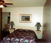 Deluxe Room With Queen Bed Deluxe Room With Queen Bed