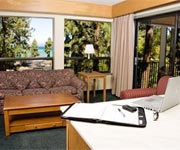 Deluxe One-Bedroom Suite