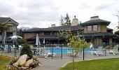 Beach Retreat and Lodge Swimming Pool