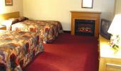 Big Pines Mountain House Hotel Two Doubles with Fireplace