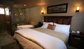 Secrets Inn Lake Tahoe Hotel Guest Bedroom